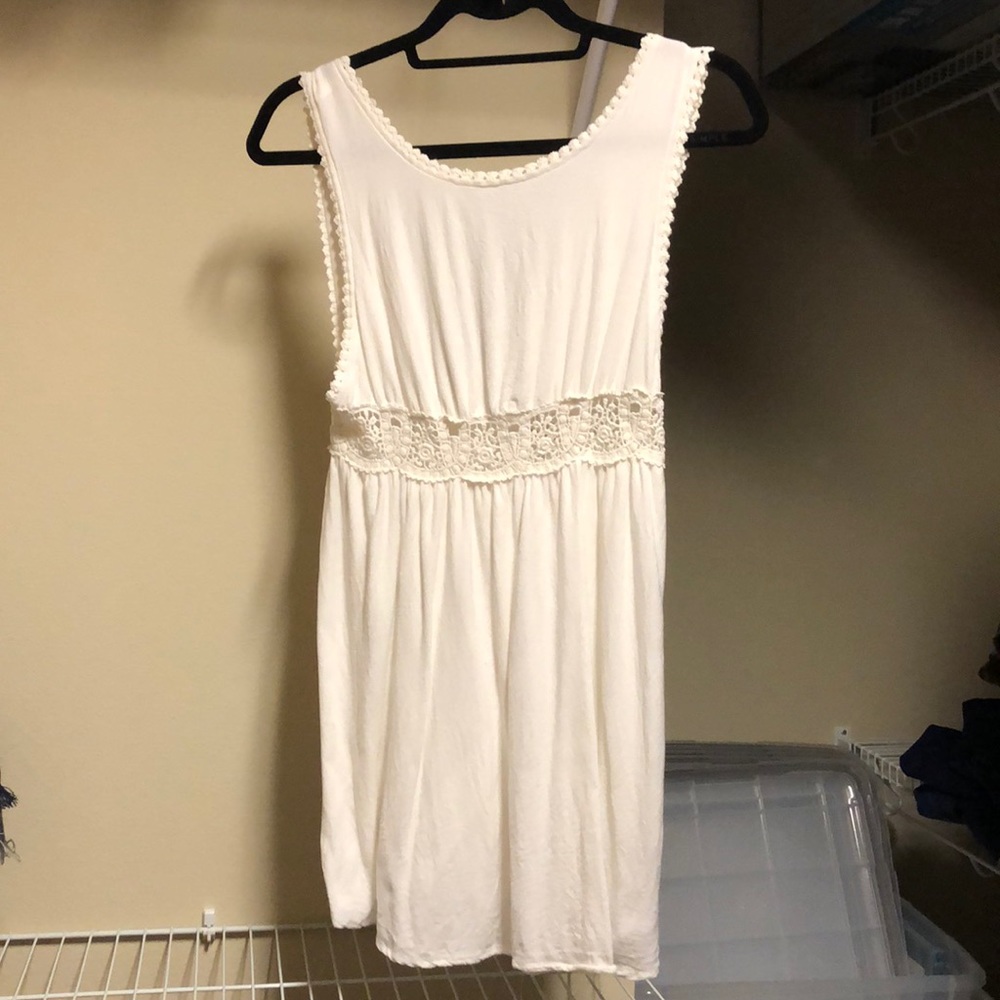 White lace dress